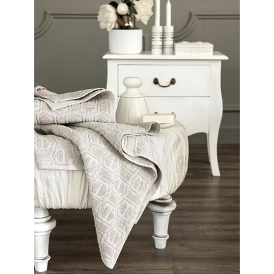 Josie Trend 100% Cotton Bath Towel Wrought Studio™ Color: Light gray, Product Type: Bath Towel